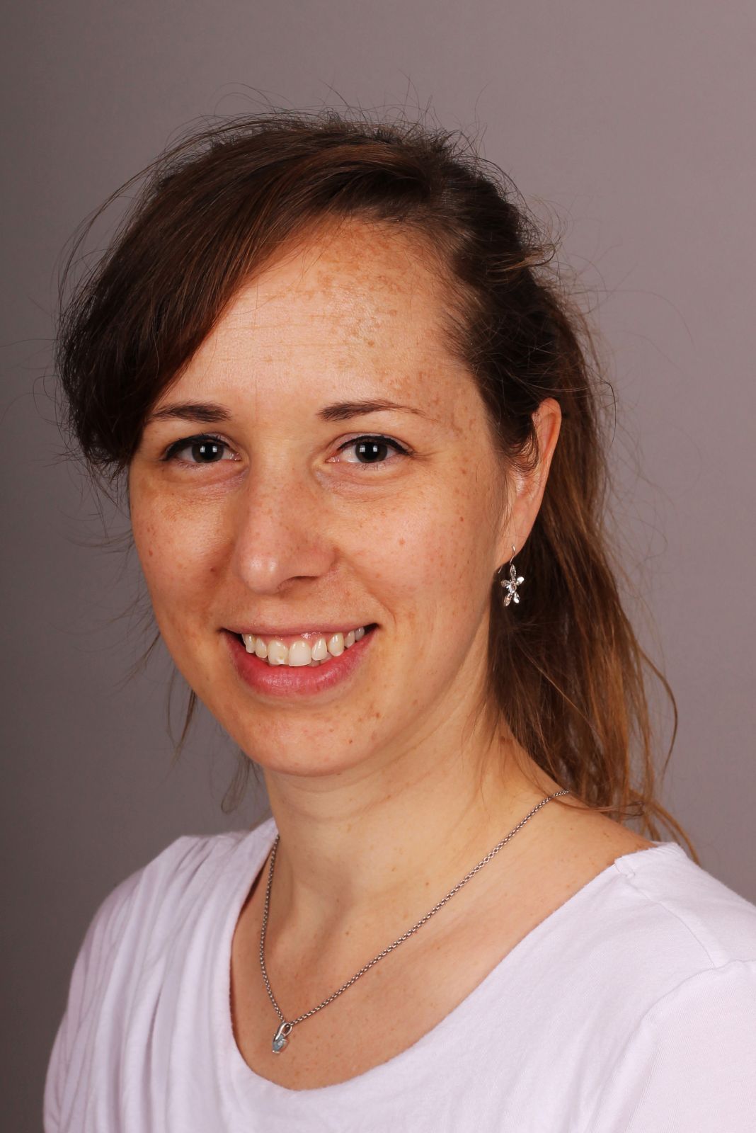 Dr. Anja Höpfl